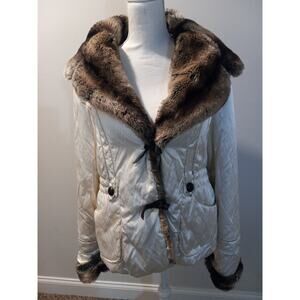 Women's Ana Size XL Jacket/Coat With Faux Fur Lining